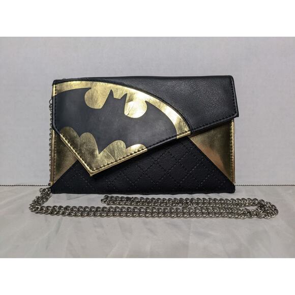 Batman Foil Envelope Wallet Clutch Purse Crossbody Bag Chain Strap Evening Bag - Picture 3 of 11